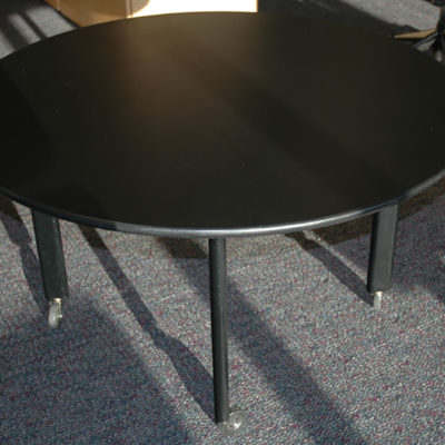 Knoll Durso Table